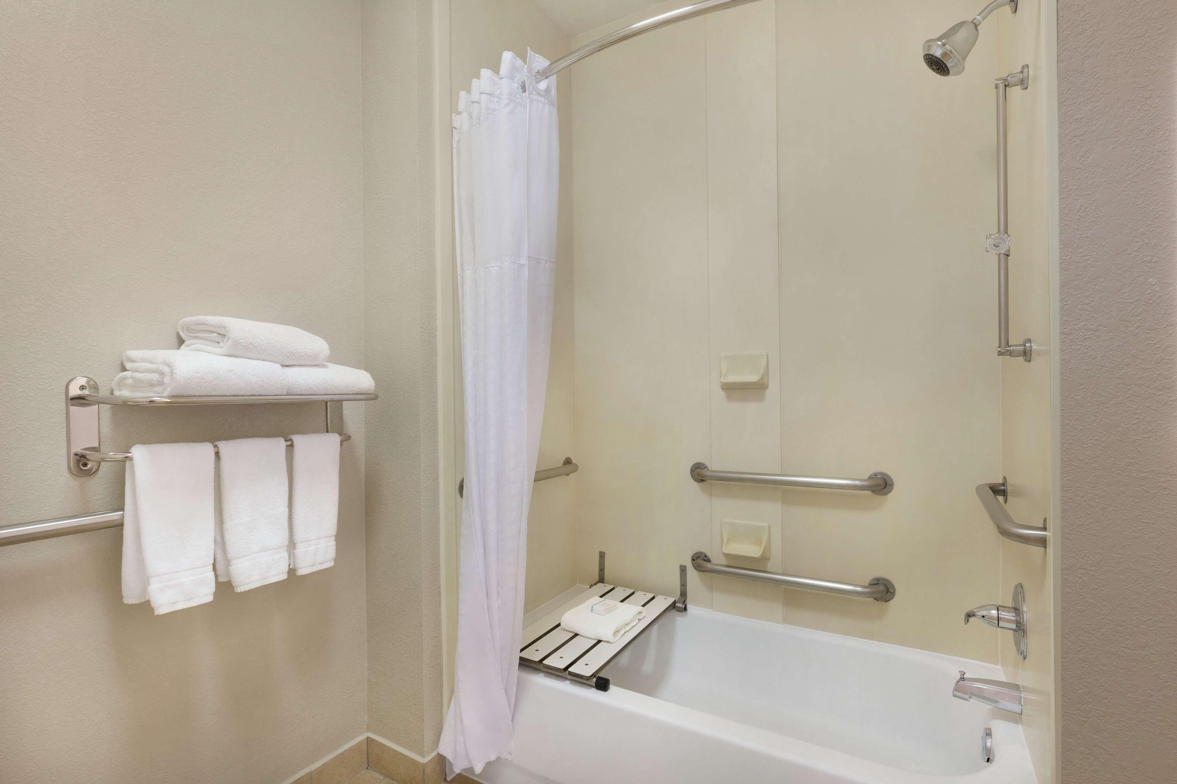 Homewood Suites By Hilton Dallas-Арлингтон Экстерьер фото