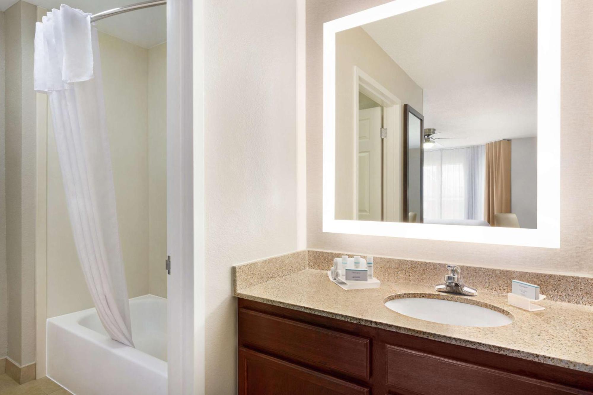 Homewood Suites By Hilton Dallas-Арлингтон Экстерьер фото