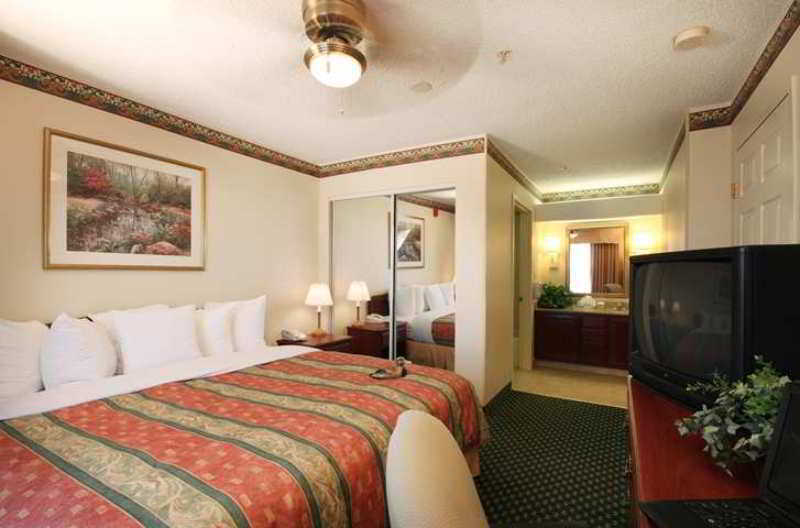 Homewood Suites By Hilton Dallas-Арлингтон Номер фото